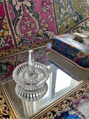 Clear Glass Ring Holder Jewelry Stand